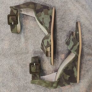 Camouflage Wedges by Seychelles